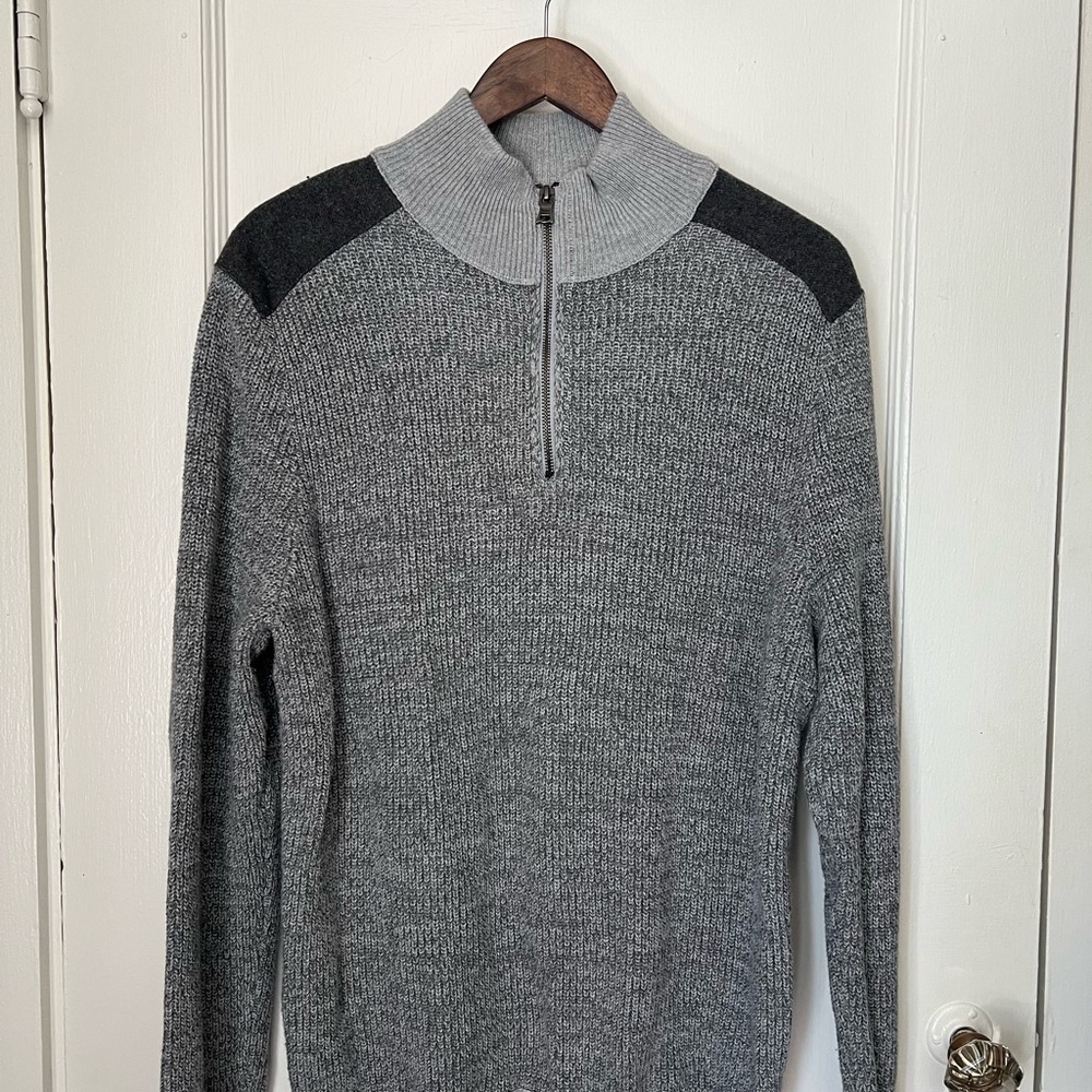 Grey Banana Republic Large knit Quarter Zip